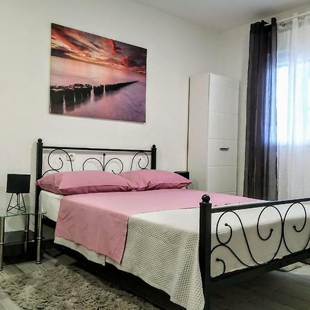 Studio Apartman Violeta II - 50M From The Beach Τρογκίρ Εξωτερικό φωτογραφία