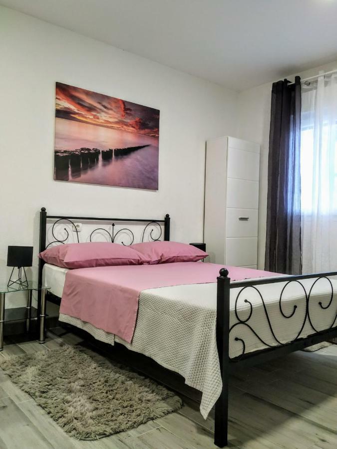 Studio Apartman Violeta II - 50M From The Beach Τρογκίρ Εξωτερικό φωτογραφία